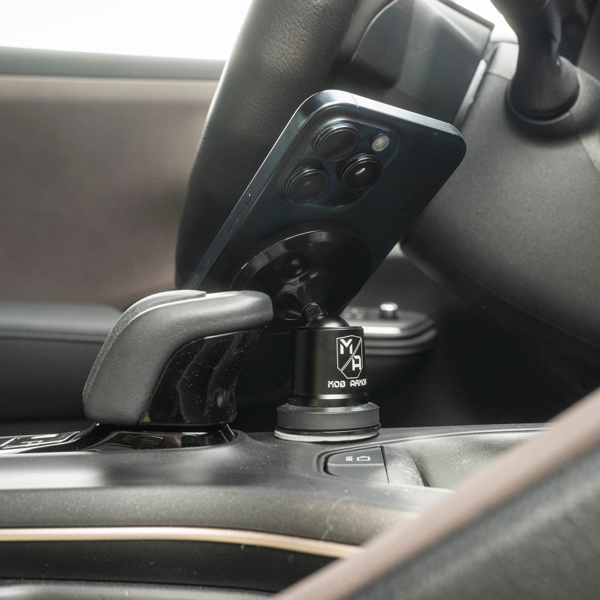 MobNetic Maxx .MS CHROME Finish | Non-Charging MagSafe® Magnetic Phone Mount
